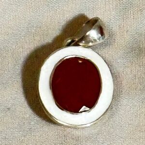 925 Sterling Silver Oval Carnelian Pendant w/White Enamel Bezel Setting Genuine
